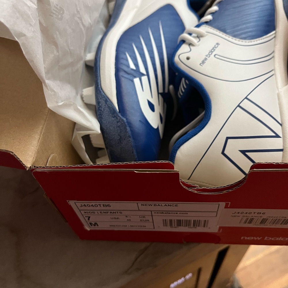 New Balance. Baseball Cleats size 7